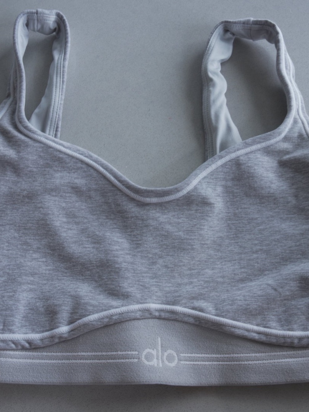 ALO high waist heart throb bra & legging light grey